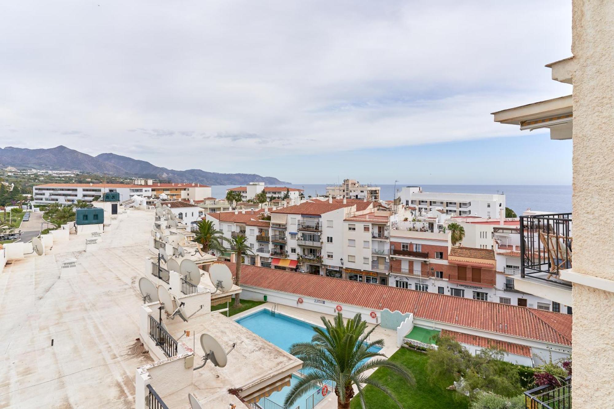 1 Bed Apartment With Sea View Nerja Dış mekan fotoğraf