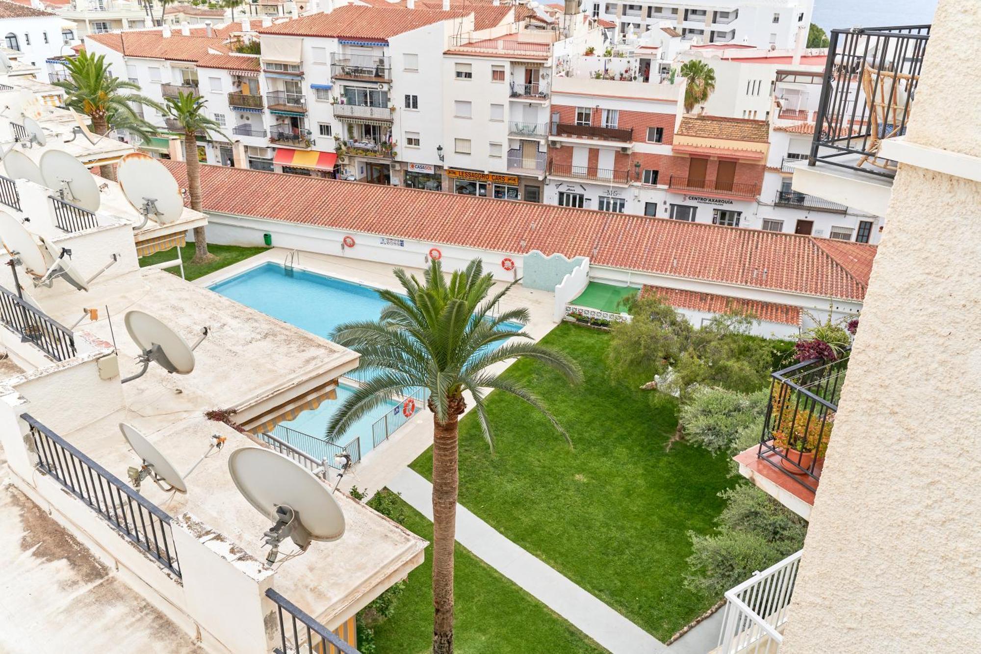 1 Bed Apartment With Sea View Nerja Dış mekan fotoğraf